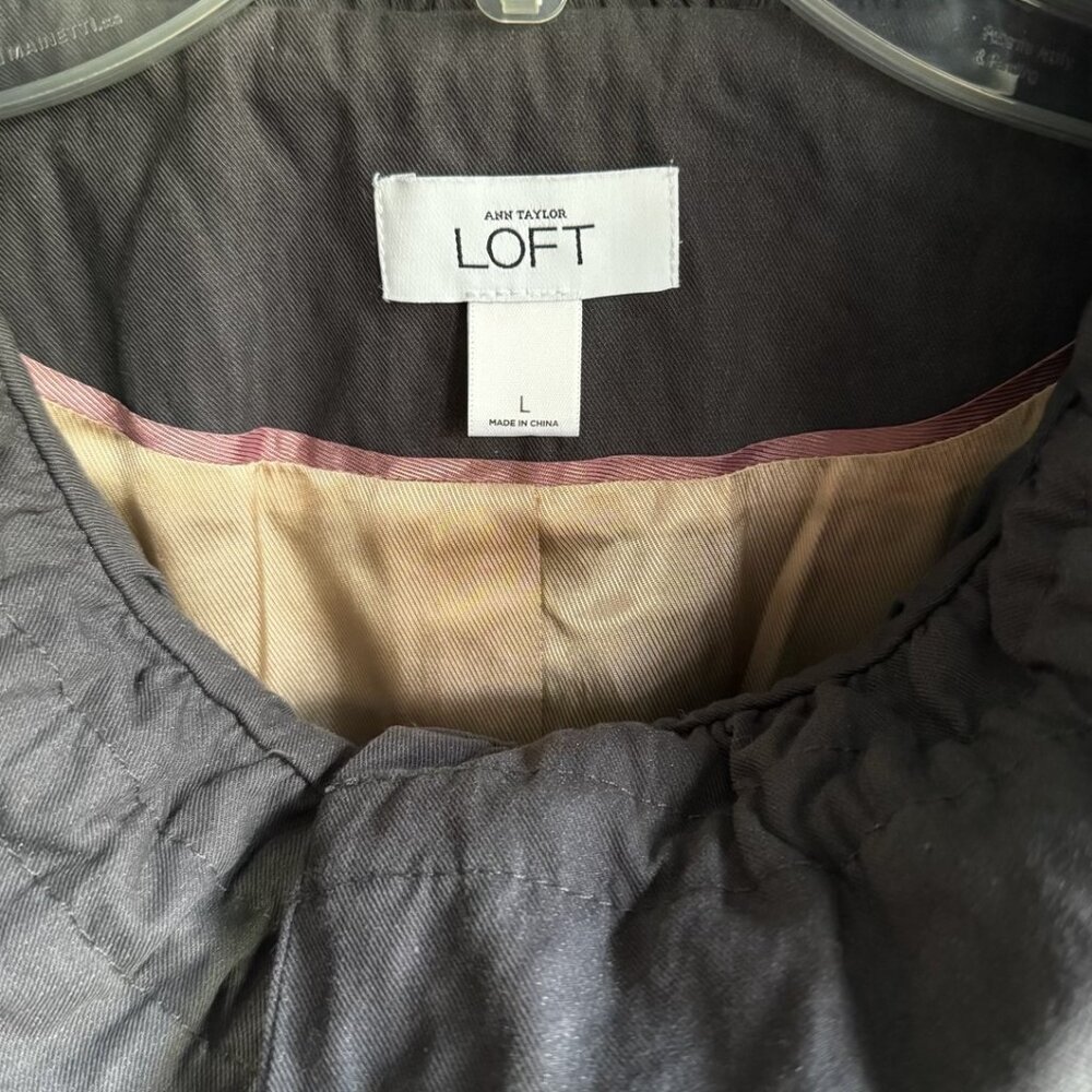Ann Taylor Loft Coat Women's Gray Lined Pockets Mid-Length Button Front Sz Large - Picture 4 of 6